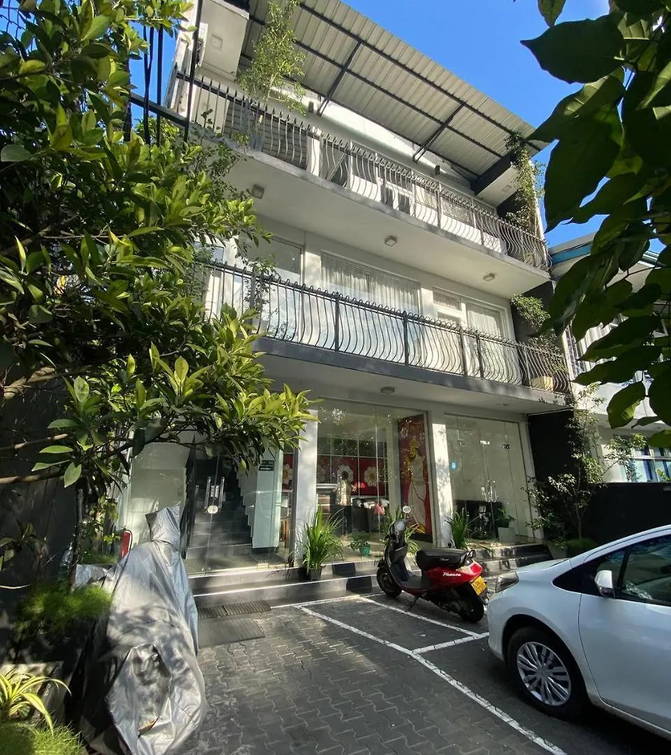 Apartamento de 100 m² en Peradeniya, con 2 habitación Kandy