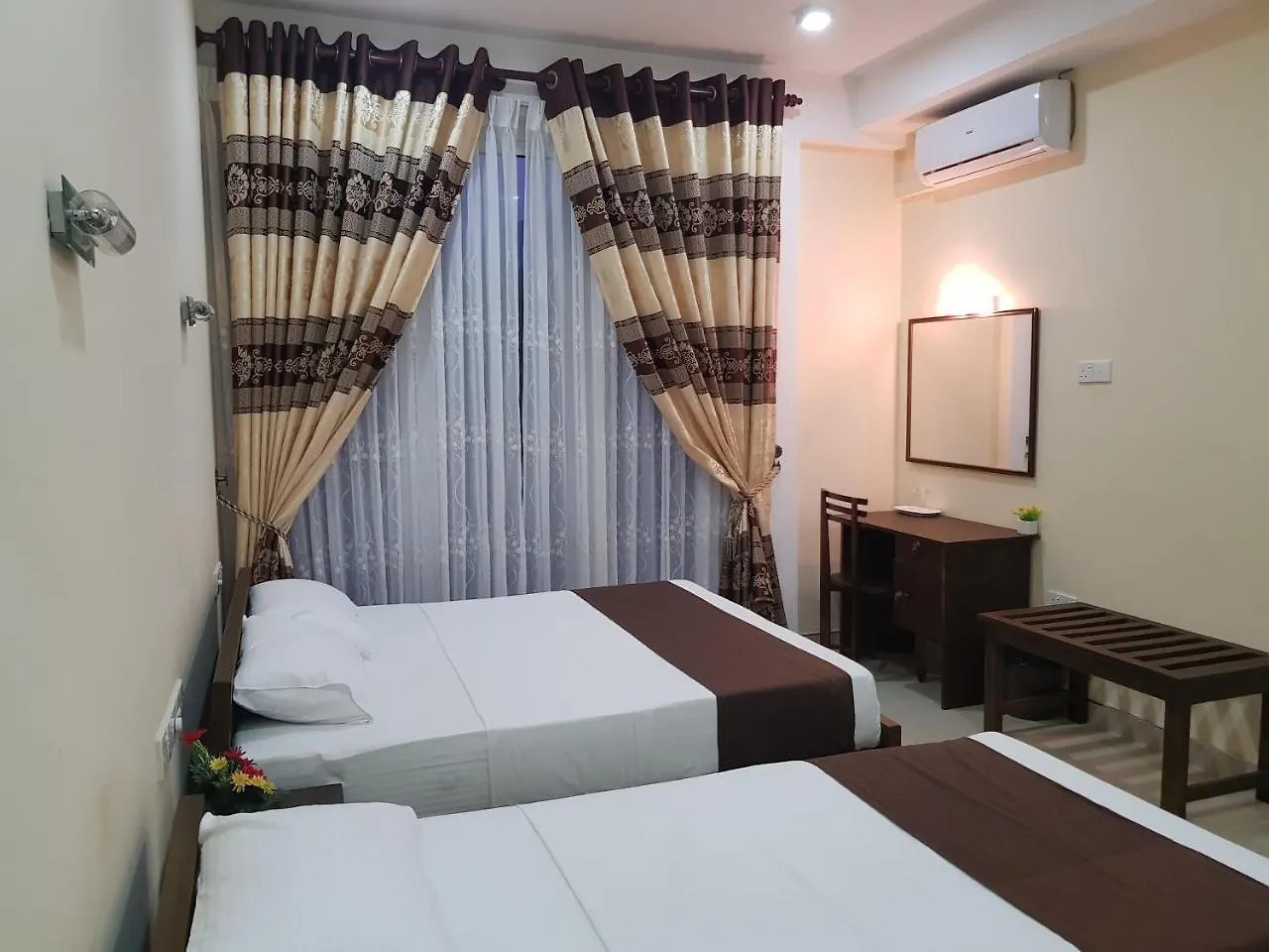 Apartamento de 100 m² en Peradeniya, con 2 habitación Kandy